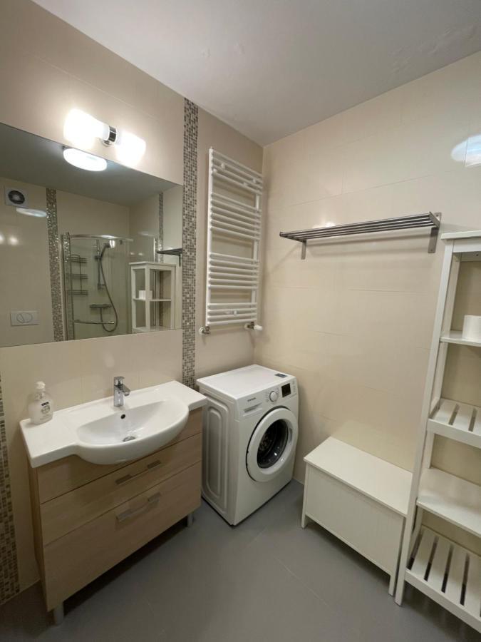 Apartament Polanki Kolobrzeg Z Podgrzewanym Basenem Luaran gambar
